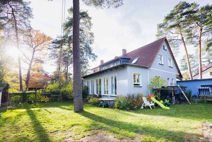 Haus Kleinmachnow - 6 Zimmer, 170 m&sup2;, 1.099.000&euro; | Angebot:27142318