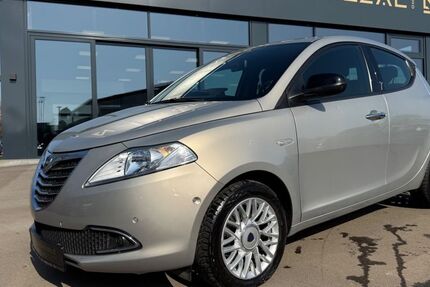 Lancia Ypsilon 28.000 km 6.900 &euro; Saarlouis 66740