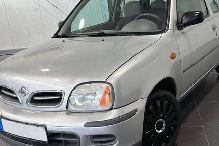 Nissan Micra 137.000 km 799 &euro; Bretten 75015