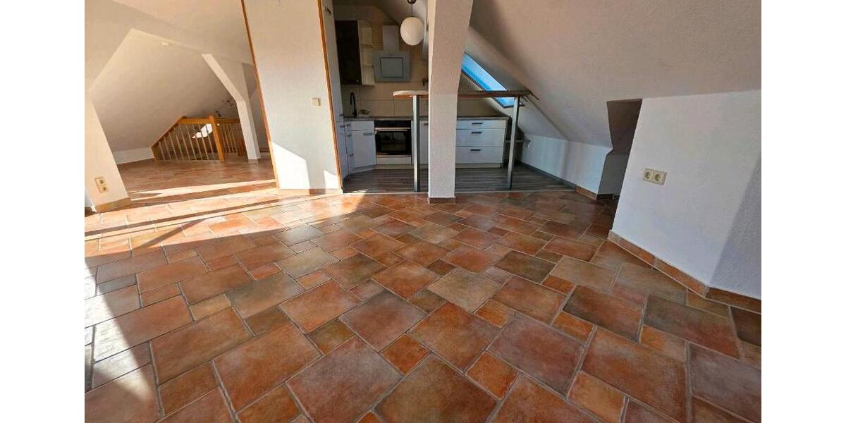 Maisonettenwohnung Niederwiesa - 3 Zimmer, 65 m&sup2;, 99.000&euro; | Angebot:26399709