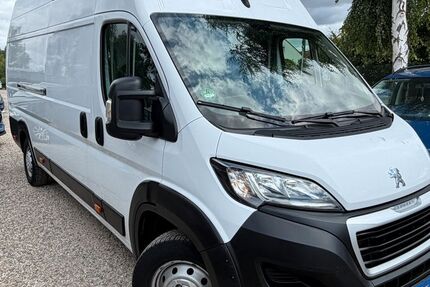 Peugeot Boxer 174.382 km 11.990 &euro; Berlin 13089