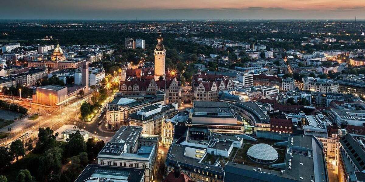 Top-Investment Nahe Innenstadt - Mieteinnahme von 182 T€ + Neubauprojekt mit 3 Häusern und 14.700 BGF zimmer