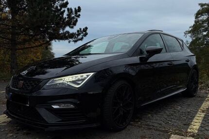 Seat Leon 72.913 km 28.200 € Oberelsbach 97656