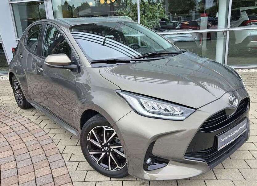 Yaris