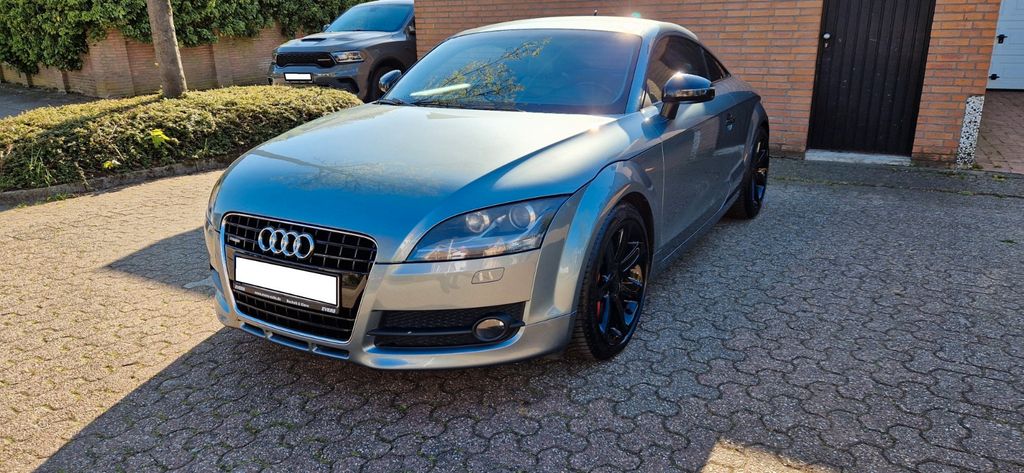 Audi TT 224.000 km 9.900 &euro; Bocholt 46397