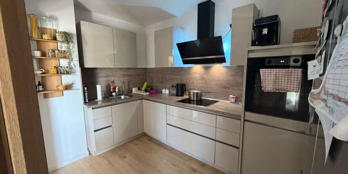 Etagenwohnung Homburg - 3 Zimmer, 90 m&sup2;, 260.000&euro; | Angebot:26429508
