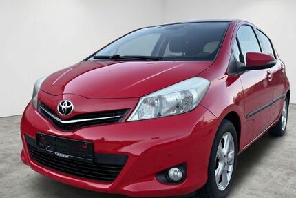 Toyota Yaris 114.321 km 8.290 &euro; Weißenburg 91781