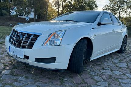 Cadillac CTS 116.000 km 9.750 &euro; Meißen 01669