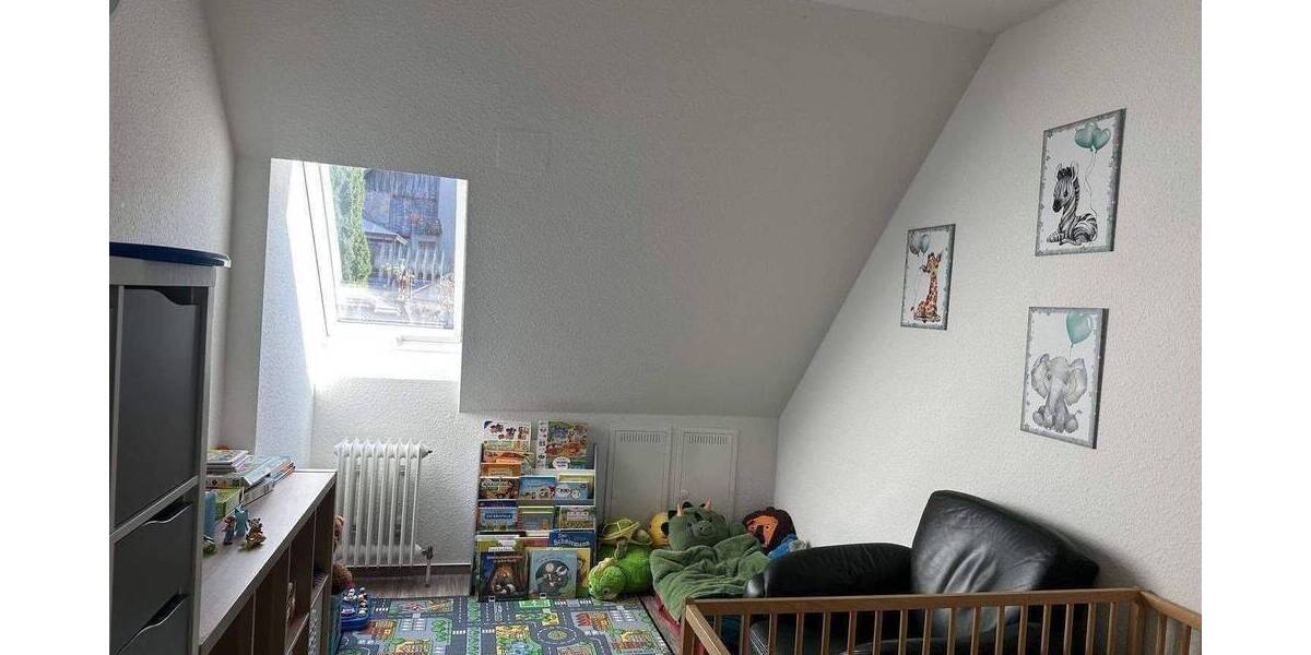 Etagenwohnung Vogtsburg im Kaiserstuhl Oberrotweil - 5 Zimmer, 157 m&sup2;, 1.340&euro; | Angebot:26858914