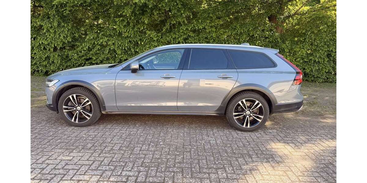 Volvo V90 62.218 km 35.500 &euro; Schwedt/Oder, Stadt 16303
