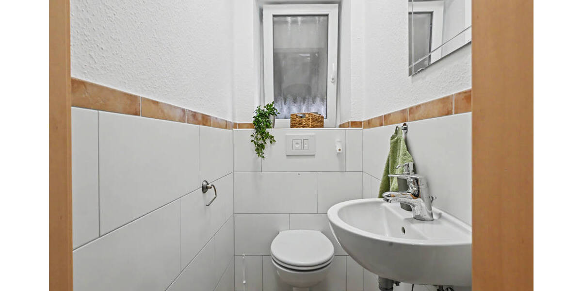 Mehrfamilienhaus, Wohnhaus Apen / Vreschen-Bokel Vreschen-Bokel - 6 Zimmer, 205 m&sup2;, 489.000&euro; | Angebot:26378685