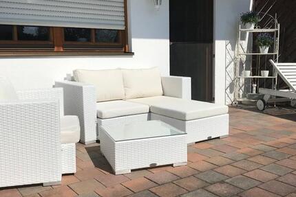 Moderne 2,5 Zimmer Wohnung mit Terrasse & Garten 2.5 zimmer