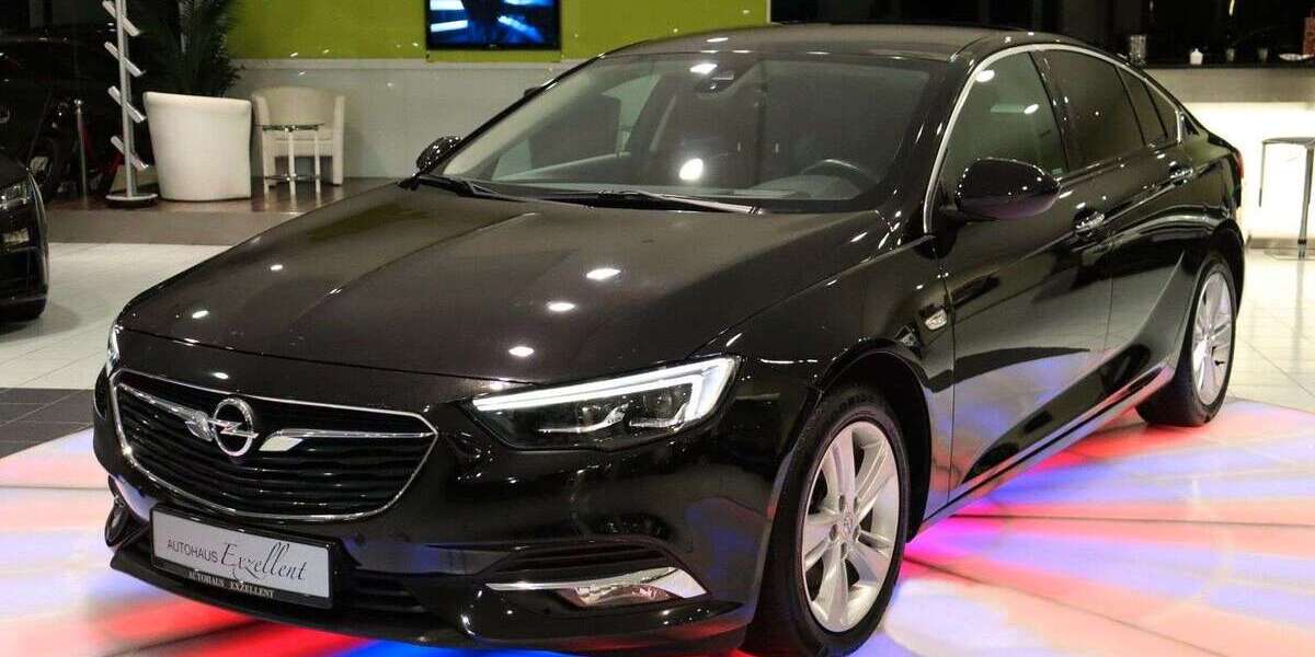 Opel Insignia 73.000 km 13.950 &euro; Troisdorf 53842