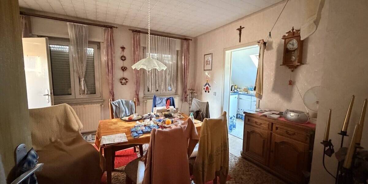 Mehrfamilienhaus, Wohnhaus Ottweiler / Fürth Fürth - 6 Zimmer, 130 m&sup2;, 129.000&euro; | Angebot:26308201