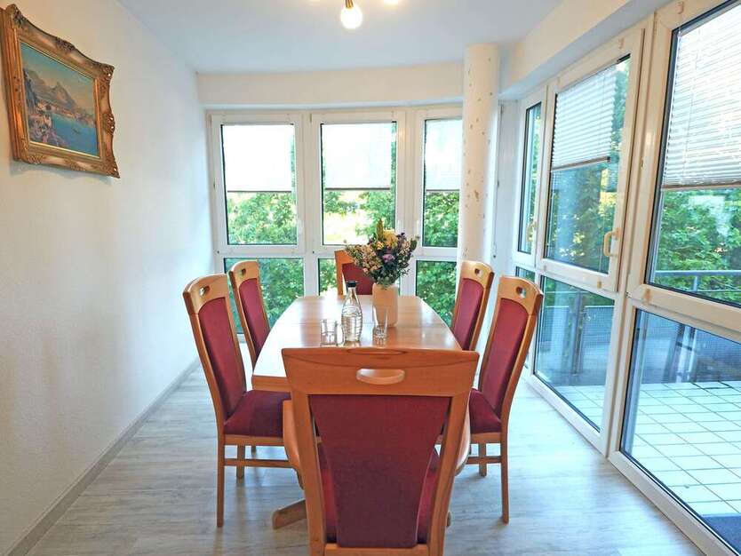 Wohnung zum Kaufen in Kirchheim unter Teck 283.000 € 61.76 m² 2 zimmer