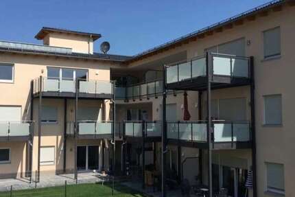 Wohnung Kelheim - 3 Zimmer, 97 m&sup2;, 900&euro; | Angebot:25581623