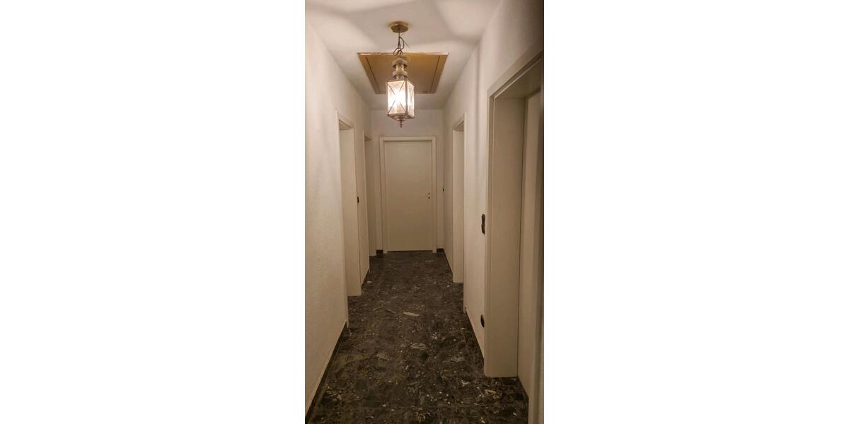 Ein Familiehaus in preist 5 zimmer