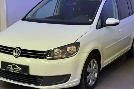 VW Touran 125.000 km 10.250 € Bielefeld 33649