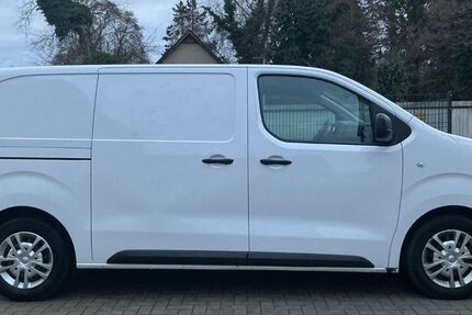 Opel Vivaro 107.480 km 14.999 &euro; Hankensbüttel 29386