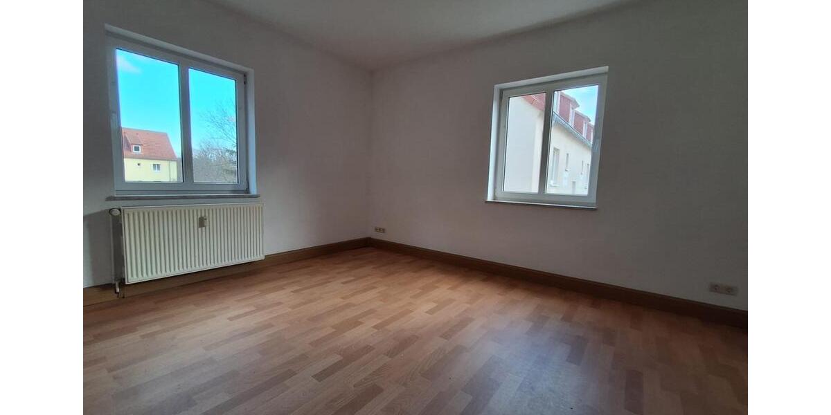 Etagenwohnung Arnstadt - 3 Zimmer, 55 m&sup2;, 380&euro; | Angebot:24977466