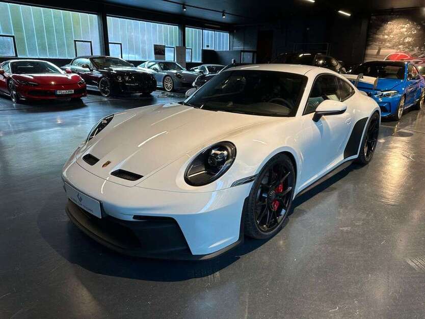 Porsche 911 7.548 km 189.900 € Flensburg 24937