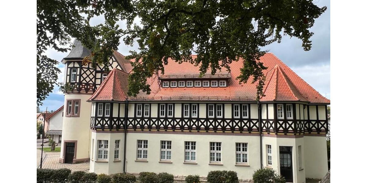 Einfamilienhaus Bad Liebenstein - 22 Zimmer, 800 m&sup2;, 1.160.000&euro; | Angebot:25900895