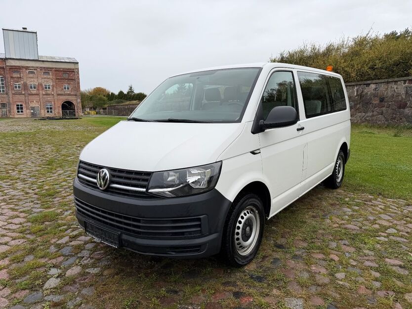 VW T6 Transporter 292.361 km 12.400 € Tessin 18195