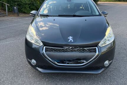 Peugeot 208 109.500 km 4.500 &euro; Rot am See 74585