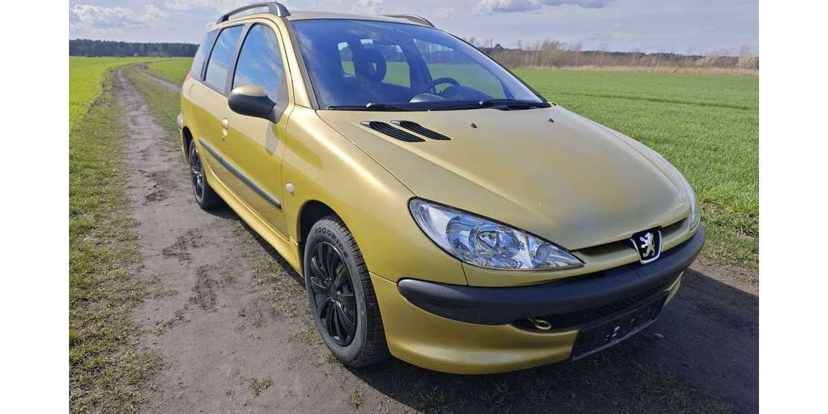 Peugeot 206 87.215 km 3.450 &euro; Rothenburg 02929