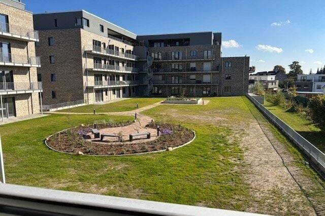 Etagenwohnung Bad Oldesloe - 3 Zimmer, 82 m&sup2;, 415.700&euro; | Angebot:25210847