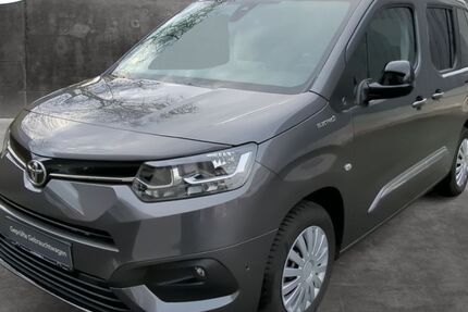 Toyota Proace City 10.800 km 27.990 € Chemnitz 09119