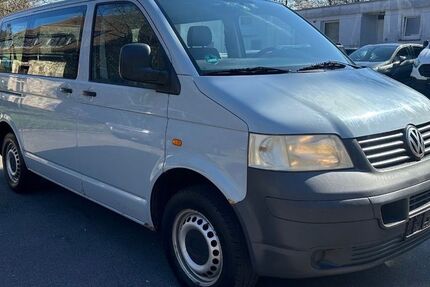 VW T5 Transporter 300.000 km 3.999 &euro; Tübingen 72074