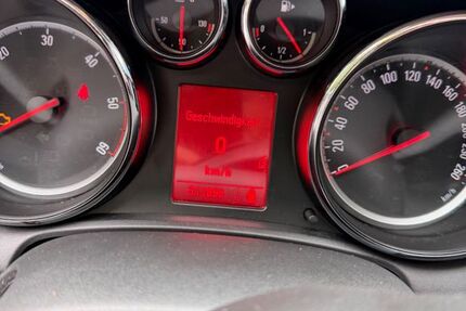 Opel Astra 311.895 km 3.000 &euro; München 81929