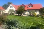 Anspruchsvolles EFH - ehem. Praxis mit Wohnhaus, Keller, Gartenhaus, GarageCarport + toller Garten!
