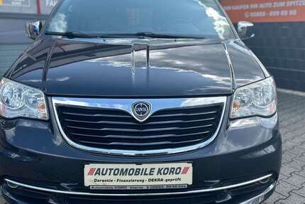 Lancia Voyager