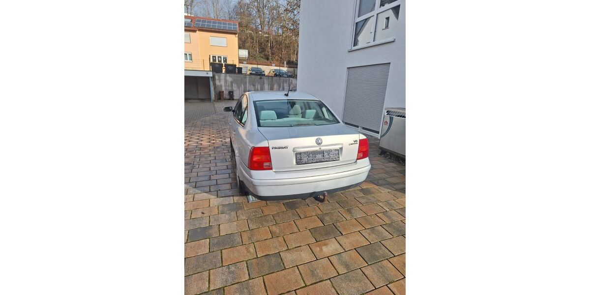 VW Passat 145.968 km 2.900 &euro; Offenau 74254