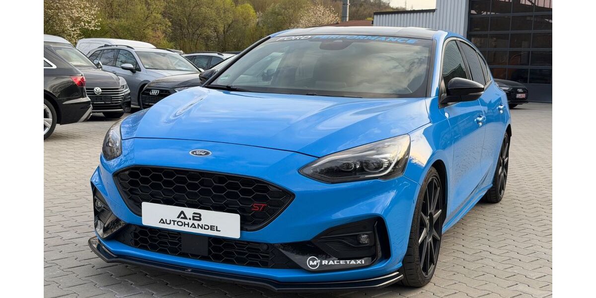 Ford Focus 38.500 km 26.590 &euro; Wilden (Siegerland) 57234