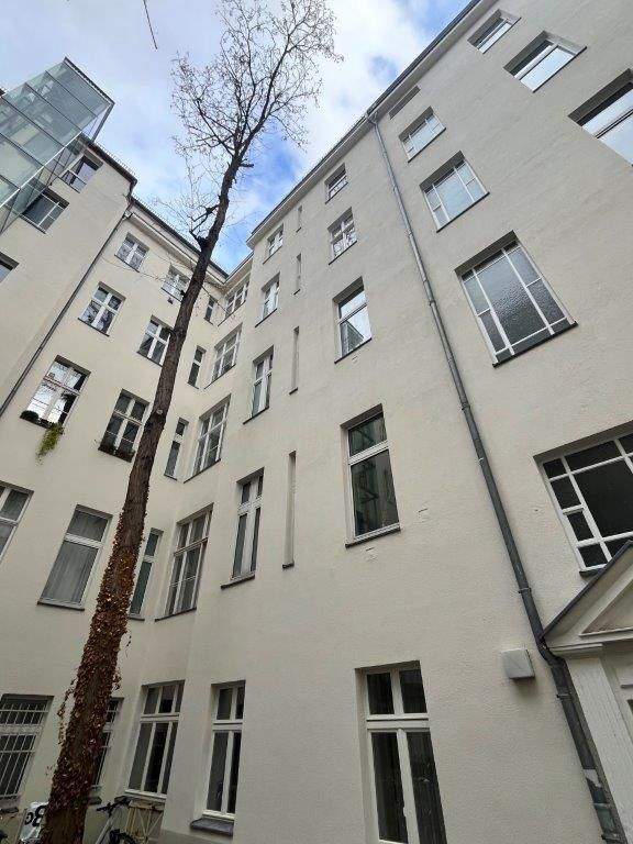 top Lage nahe Savignyplatz 2 zimmer