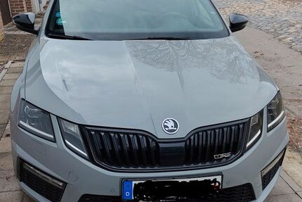 Skoda Octavia 100.500 km 22.900 &euro; Klein Quenstedt 38820