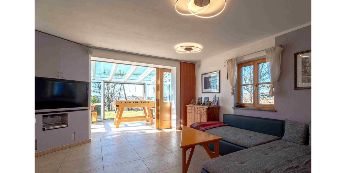 Einfamilienhaus Pliening - 7 Zimmer, 330 m&sup2;, 1.800.000&euro; | Angebot:25271844