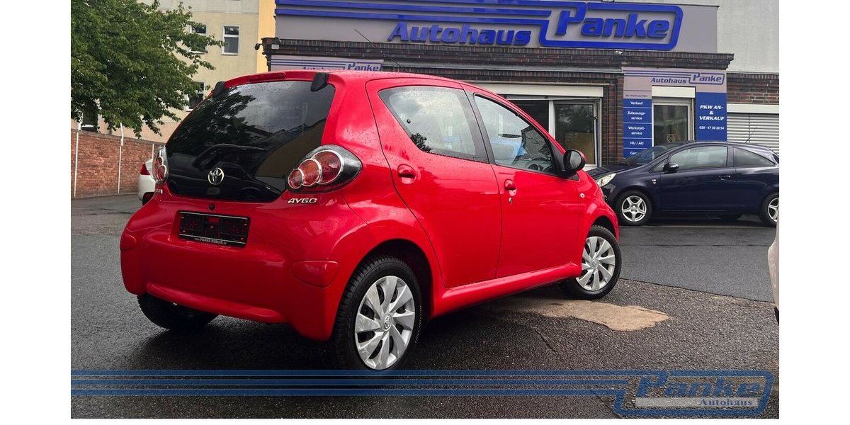 Toyota Aygo Cool Go 5trg*NAV*BT*Klima*LED*USB*Allwetter 119.619 km 5.290 &euro; Berlin 13187