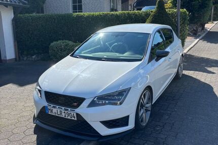 Seat Leon 107.500 km 13.900 &euro; Balve 58802