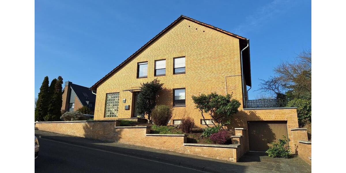 Doppelhaushälfte Mönchengladbach Süd - 3 Zimmer, 145 m&sup2;, 1.300&euro; | Angebot:25290020