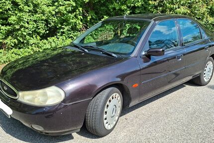Ford Mondeo 105.827 km 599 &euro; Hamburg 22145