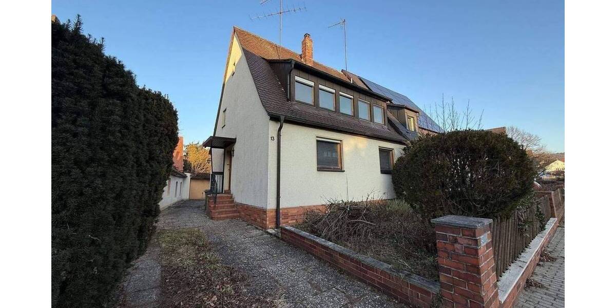 Doppelhaushälfte Bubenreuth - 1 Zimmer, 107 m&sup2;, 299.000&euro; | Angebot:26885654