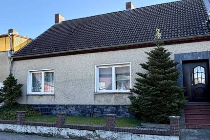 Haus Salzwedel Pretzier - 4 Zimmer, 113 m&sup2;, 96.000&euro; | Angebot:26018253