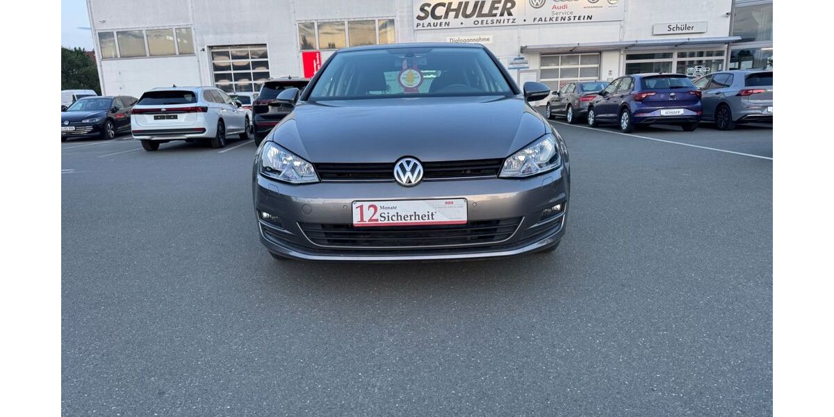 VW Golf 58.500 km 9.600 &euro; Plauen 08525