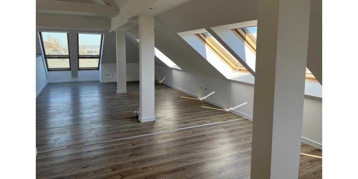 Dachgeschoßwohnung Dresden Cotta - 5 Zimmer, 120 m&sup2;, 1.500&euro; | Angebot:25422970