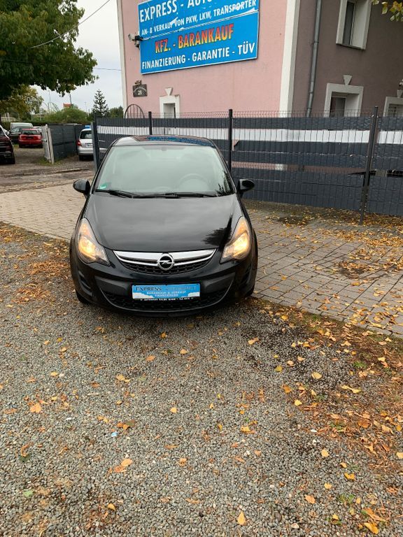 Opel Corsa 142.000 km 3.999 € Magdeburg - Rothensee 39126
