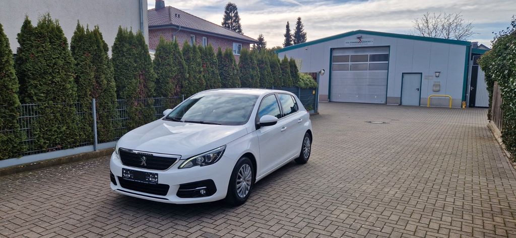 Peugeot 308 143.794 km 8.997 &euro; Langenhagen 30853